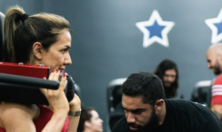 Exercícios Essenciais para Hipertrofia em Treinamento de Musculação: Guia Detalhado