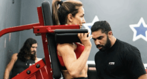 Treino de Musculação para Quem Nunca Foi à Academia: Um Guia Detalhado