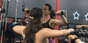 A Importância da Carga no Treinamento de Musculação na Academia: Seu Motor para Resultados