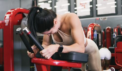 Benefícios da Musculação para Mulheres na Academia: Mitos e Verdades