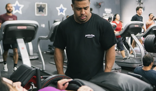 Consistência na Musculação: Dicas para Treinar Regularmente na Academia
