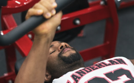 Guia de Alongamento para Treinamento de Musculação em Academia: Flexibilidade, Performance e Prevenção de Lesões