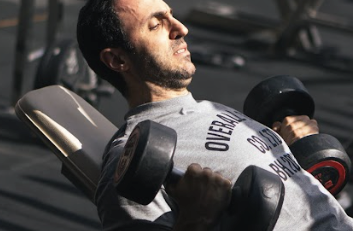 Hipertrofia Muscular: O Guia Definitivo para Ganhar Massa em 2025