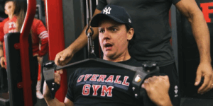 Overall Gym Buritis: Personal Trainer de Elite e Ambiente Focado